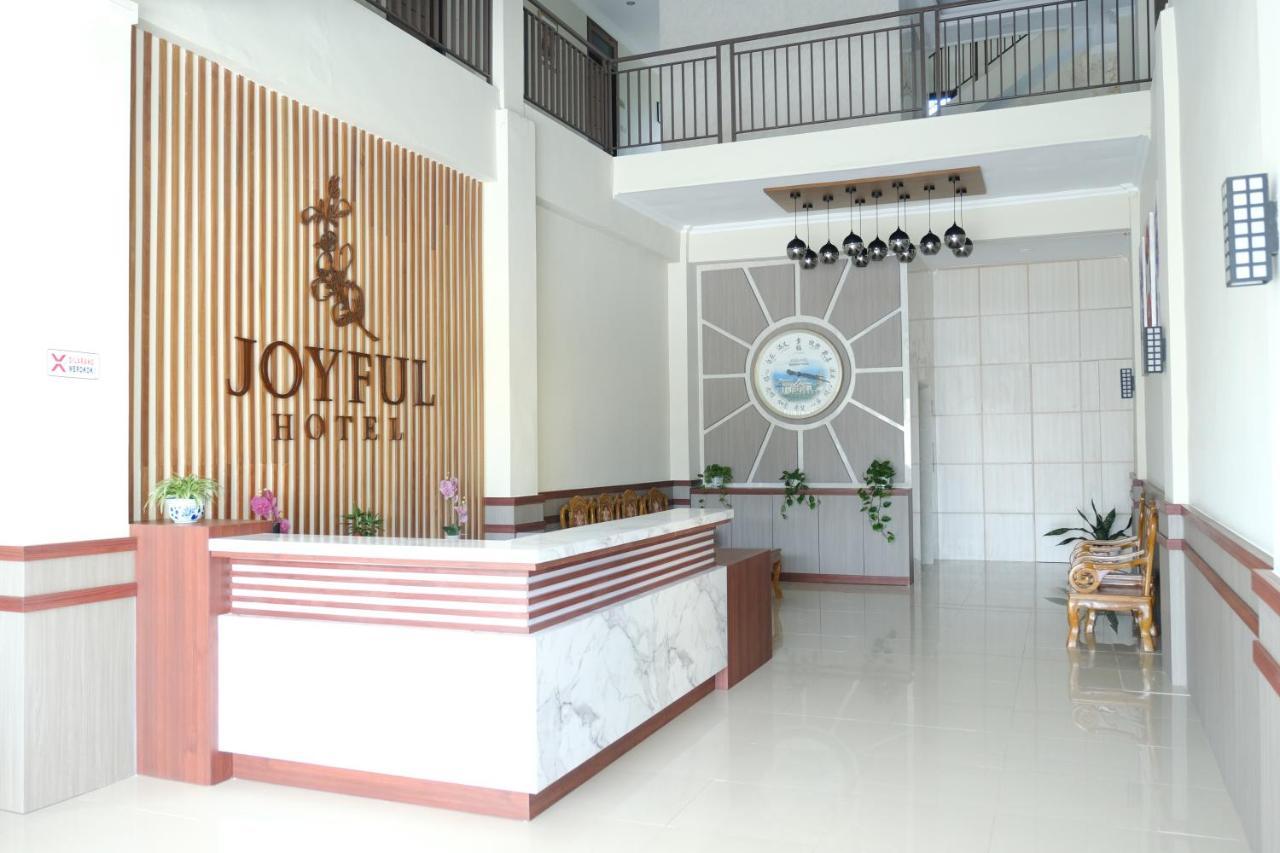 Joyful Hotel Tanjung Pandan Zewnętrze zdjęcie